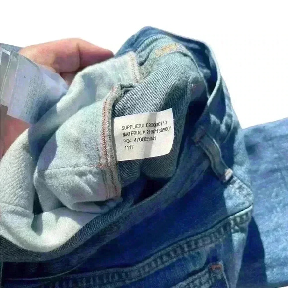 Polo Ralph Lauren Astor Slim Boyfriend Jeans Womens Size 31 X 29 Distressed Blue - Picture 6 of 11